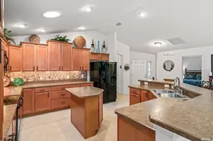 3698 Robertson Wy, The Villages, FL 32163 - Photo 14