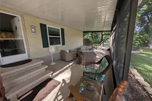 16160 SE 97th Terrace Rd, Summerfield, FL 34491 - Photo 4