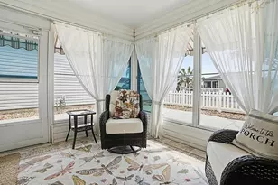 1017 Ridgeville Rd, The Villages, FL 32162 - Photo 6