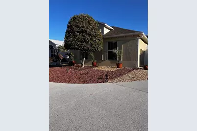 1204 Flamingo Place, The Villages, FL 32162 - Photo 4