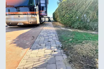 4805 SE 94th Avenue, Webster, FL 33597 - Photo 2