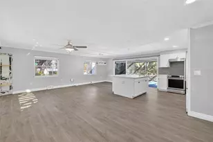 1824 Crestview Dr, Mount Dora, FL 32757 - Photo 14