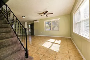 538 Orange St, Mascotte, FL 34753 - Photo 8