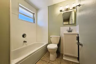 538 Orange St, Mascotte, FL 34753 - Photo 12