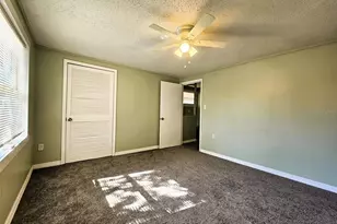 538 Orange St, Mascotte, FL 34753 - Photo 18