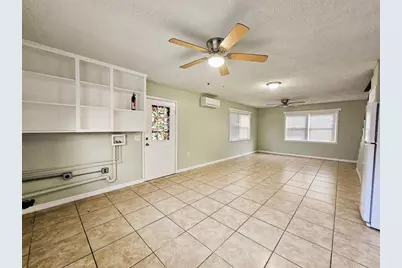 538 Orange Street, Mascotte, FL 34753 - Photo 4