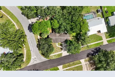 2071 Canal Road, Deltona, FL 32738 - Photo 10