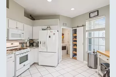 21704 Loch Haven Pass, Leesburg, FL 34748 - Photo 6