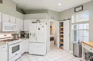 21704 Loch Haven Pass, Leesburg, FL 34748 - Photo 6