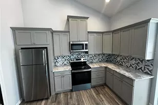 25919 Sackamaxon Dr, Sorrento, FL 32776 - Photo 6