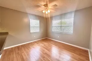 1649 Selkirk Dr, Leesburg, FL 34788 - Photo 4