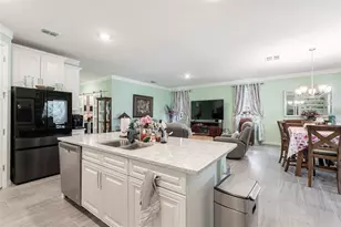 17751 Blazing Star Cir, Clermont, FL 34714 - Photo 6