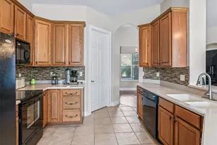 5236 Island Terrace Ct, Lady Lake, FL 32159 - Photo 16
