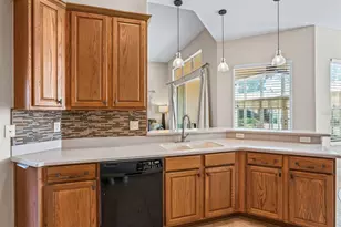 5236 Island Terrace Ct, Lady Lake, FL 32159 - Photo 18