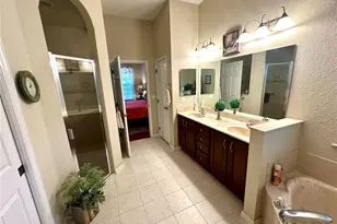 10990 SE 170th Street Rd, Summerfield, FL 34491 - Photo 14