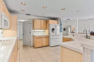 5321 Greens Dr, Lady Lake, FL 32159 - Photo 20
