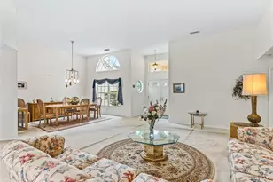 5321 Greens Dr, Lady Lake, FL 32159 - Photo 12