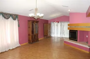 38901 Ella Dr, Lady Lake, FL 32159 - Photo 14