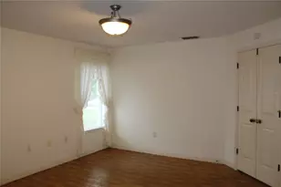 38901 Ella Dr, Lady Lake, FL 32159 - Photo 28