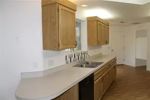 38901 Ella Dr, Lady Lake, FL 32159 - Photo 18