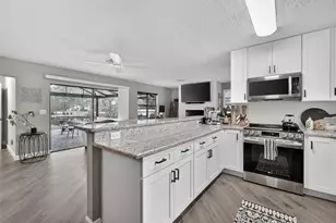460 Sunset Dr, Mount Dora, FL 32757 - Photo 22