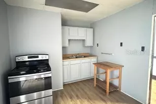 206 W Main St, Leesburg, FL 34748 - Photo 6