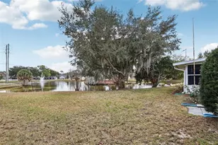 1024 Hilltop Rd, Tavares, FL 32778 - Photo 32