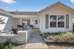 1950 Alistar Ct, The Villages, FL 32162 - Photo 2