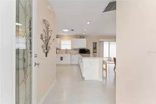 585 Lacy Pl, The Villages, FL 32162 - Photo 4