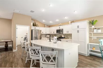 562 James Road, The Villages, FL 32163 - Photo 14