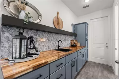 30088 Island Club Run, Tavares, FL 32778 - Photo 8