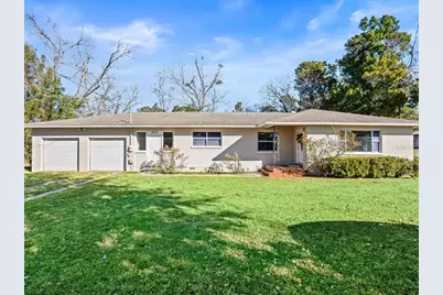 519 Huey Street, Wildwood, FL 34785 - Photo 1