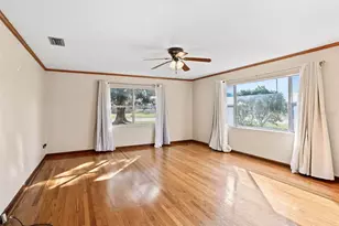 519 Huey St, Wildwood, FL 34785 - Photo 8