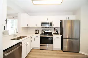 4977 Heron Run Cir, Leesburg, FL 34748 - Photo 2