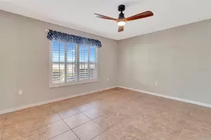106 Fairway Cir, Umatilla, FL 32784 - Photo 10