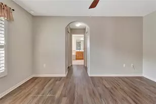 106 Fairway Cir, Umatilla, FL 32784 - Photo 16