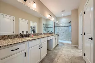 306 Alcove Dr, Groveland, FL 34736 - Photo 32