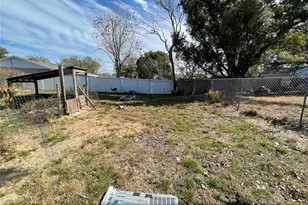 2710 Lakewood Ln, Eustis, FL 32726 - Photo 26