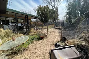 2710 Lakewood Ln, Eustis, FL 32726 - Photo 20