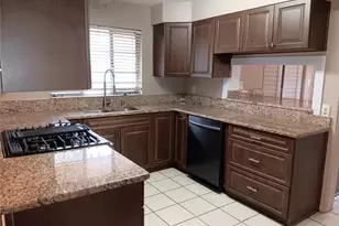 929 E Citrus Ave, Eustis, FL 32726 - Photo 2