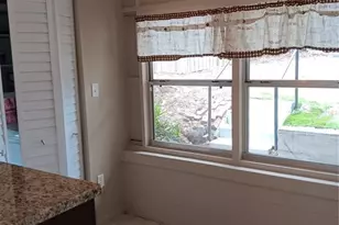 929 E Citrus Ave, Eustis, FL 32726 - Photo 6