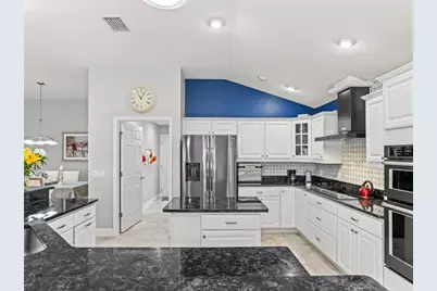 670 Woodbridge Way, The Villages, FL 32163 - Photo 26