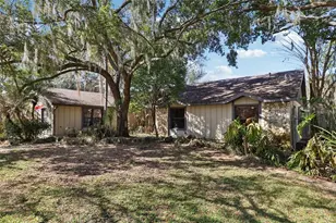 29205 Old Mill E, Tavares, FL 32778 - Photo 4