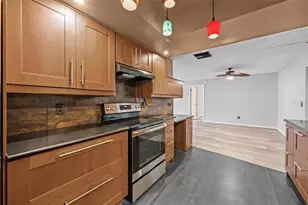 12244 Delaware Woods Ln, Orlando, FL 32824 - Photo 16