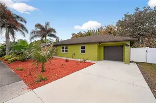 12244 Delaware Woods Ln, Orlando, FL 32824 - Photo 4