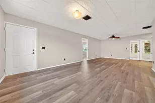 12244 Delaware Woods Ln, Orlando, FL 32824 - Photo 8