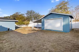 301 Magnolia Way, Lady Lake, FL 32159 - Photo 34