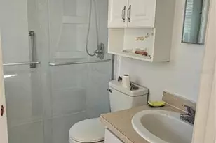 6020 17th St, Zephyrhills, FL 33542 - Photo 8