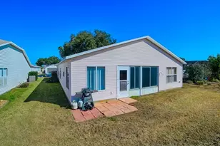 752 Old Oaks Ln, Leesburg, FL 34748 - Photo 28