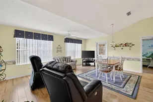 648 San Marino Dr, The Villages, FL 32159 - Photo 10